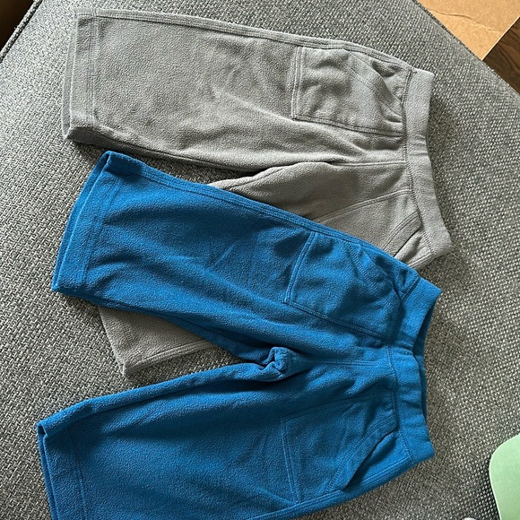 Set of 2 Circo Sweatpants, Size 18 months - Picture 1 of 4